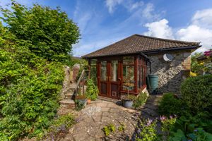 Photo 17- click for photo gallery